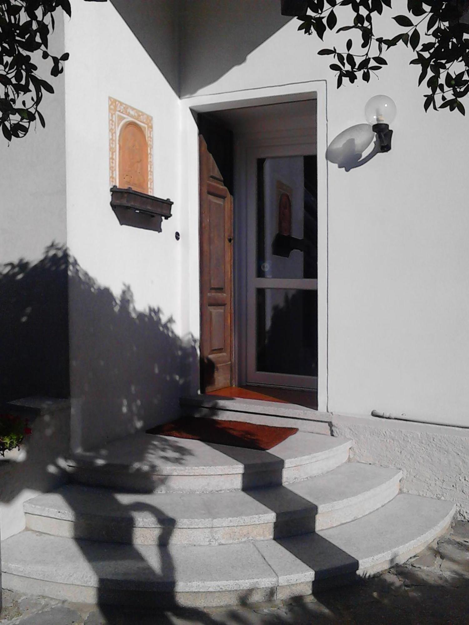 B&B Le Colombine Abbadia Lariana Exterior photo