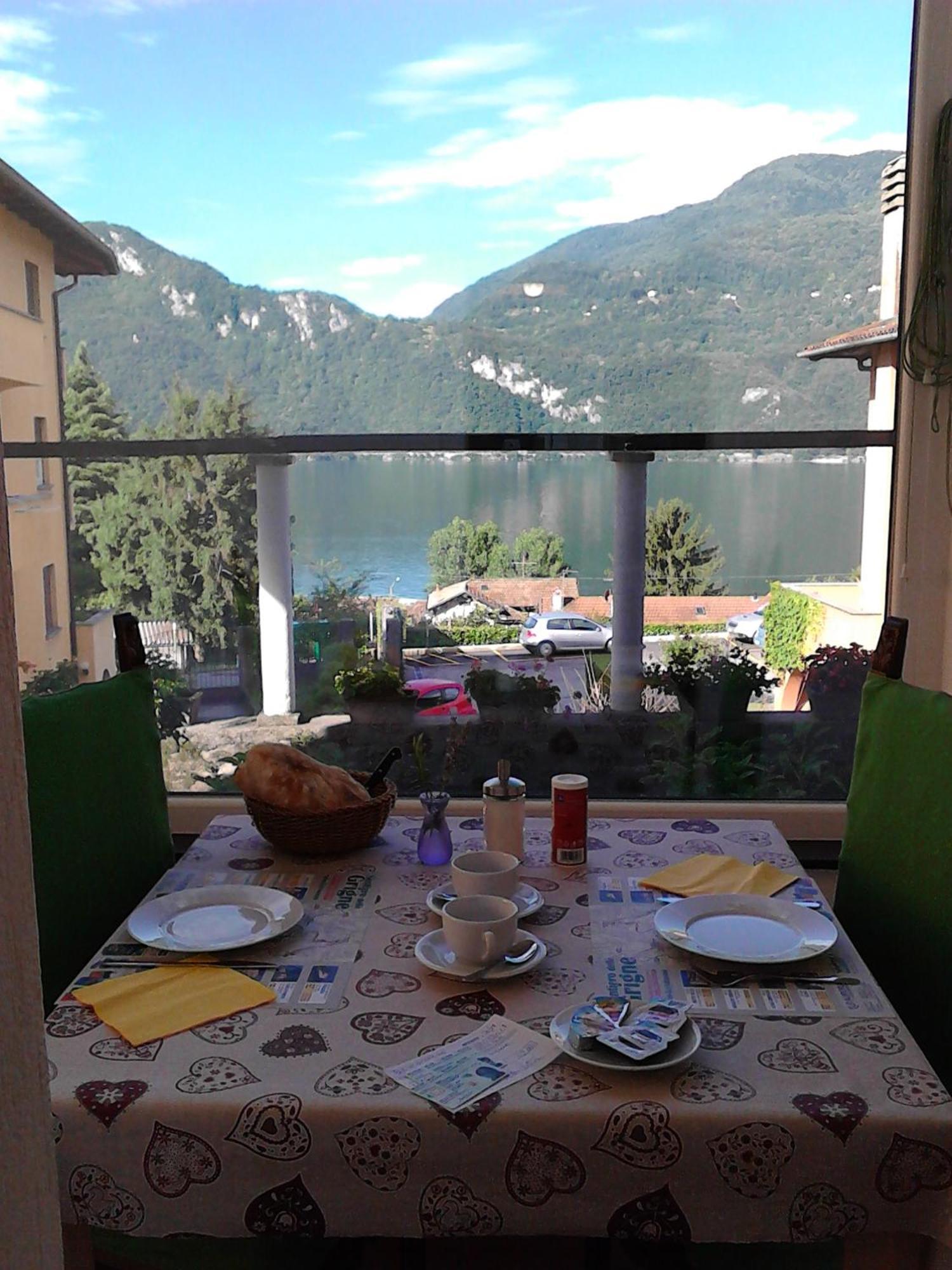 B&B Le Colombine Abbadia Lariana Exterior photo