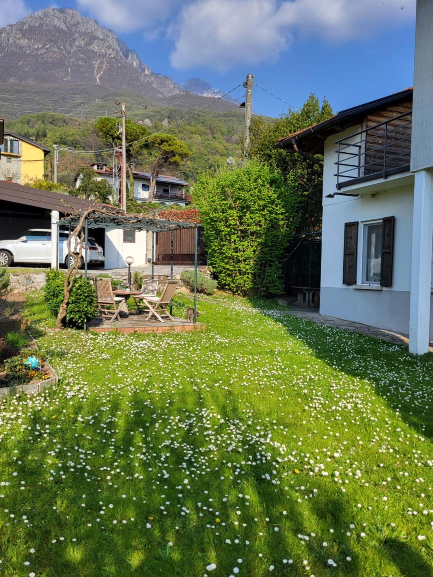 B&B Le Colombine Abbadia Lariana Exterior photo