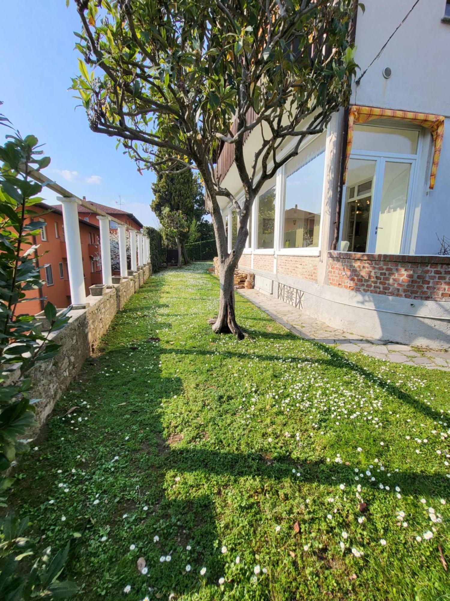 B&B Le Colombine Abbadia Lariana Exterior photo